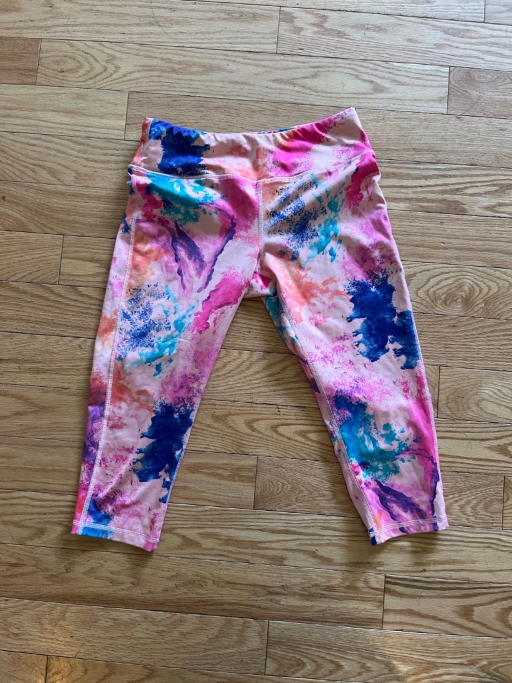 ProPlayer Colorful Watercolor Capri Leggings Size Medium
